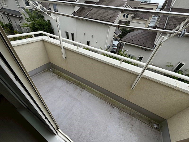 辻堂元町戸建 ベランダ