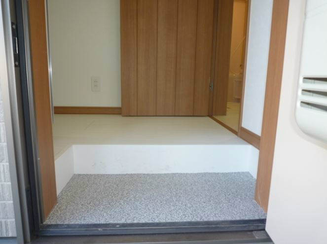 フォルテシア  玄関