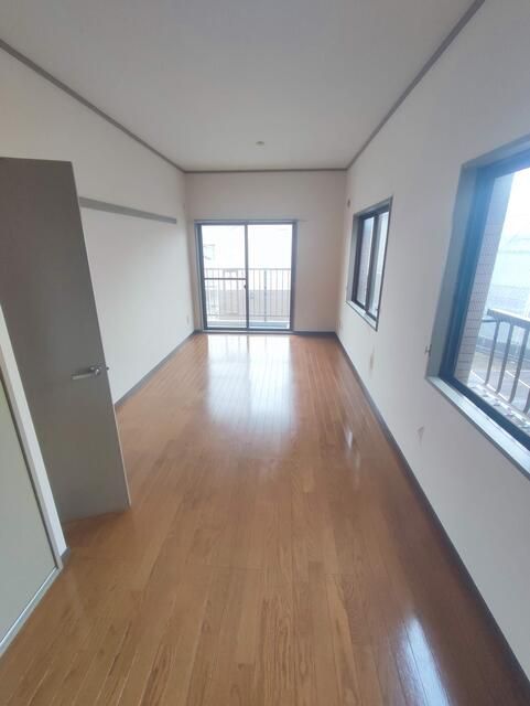 ロイヤルシャトー河原 ベッドルーム