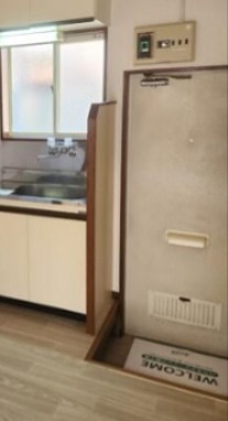 ハイツ湘南Ⅰ 玄関