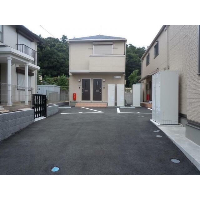 ラテールＡ棟 201号室 外観