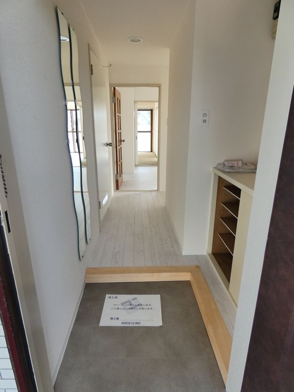 サンハイツ明石 玄関