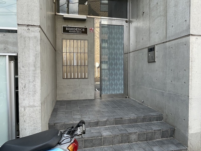 レジデンス朝日町 エントランス
