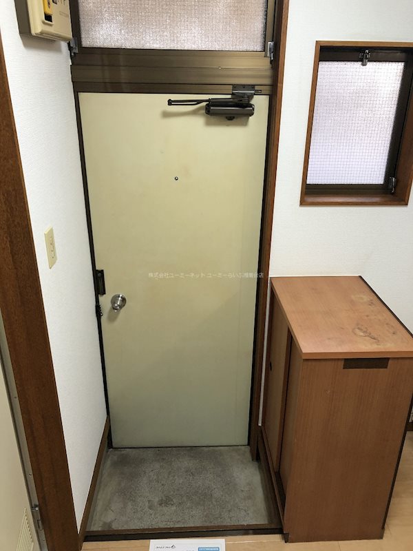 クロノス藤沢六会 玄関