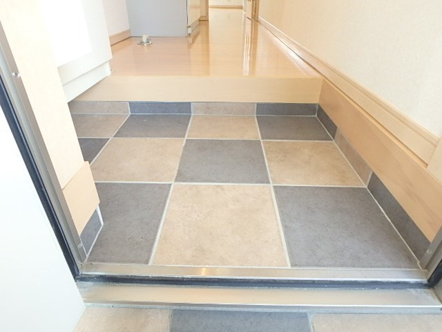 グランルージュ 玄関