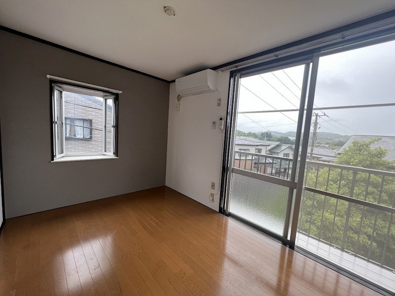 クロノス秦野東海大学前 リビング