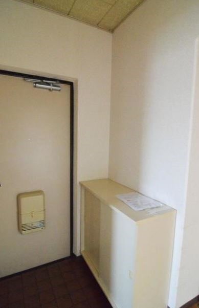 グランドハイツ 玄関