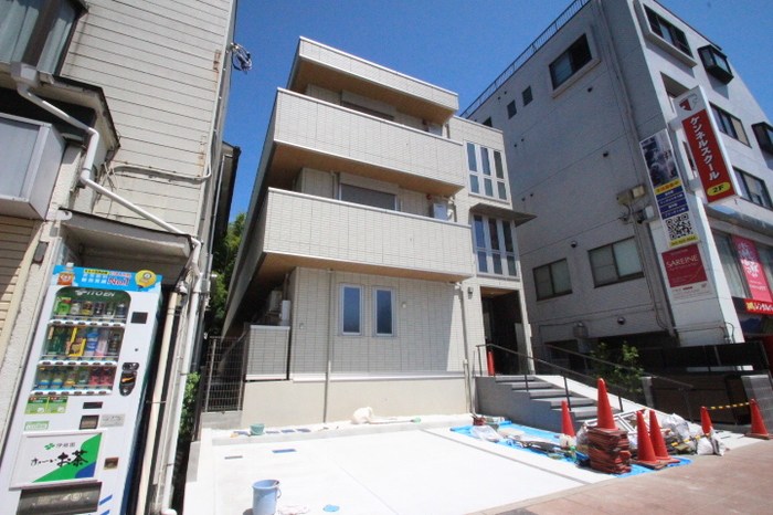 Ｇｌｉｃｉｎａ　Ｍａｓｕｄａｙａ 107号室 外観