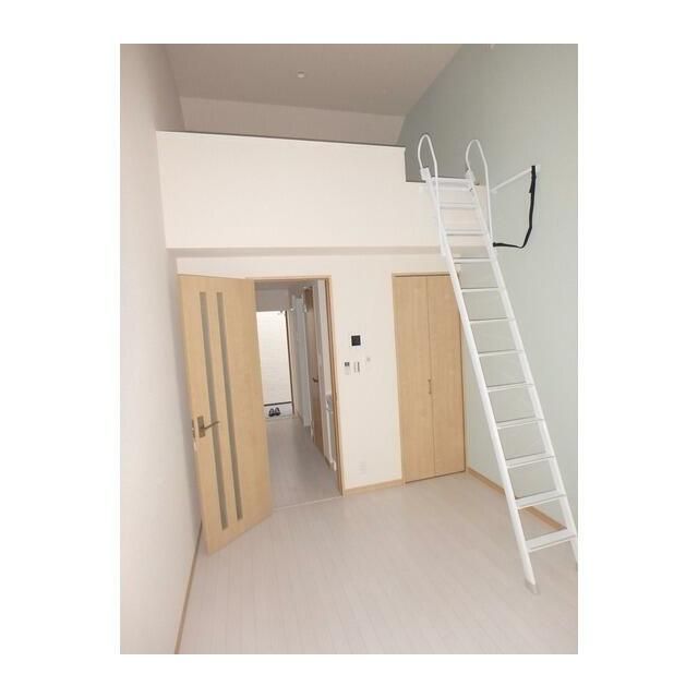 グラッサ花の木 リビング