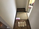 中村ハイツ 玄関