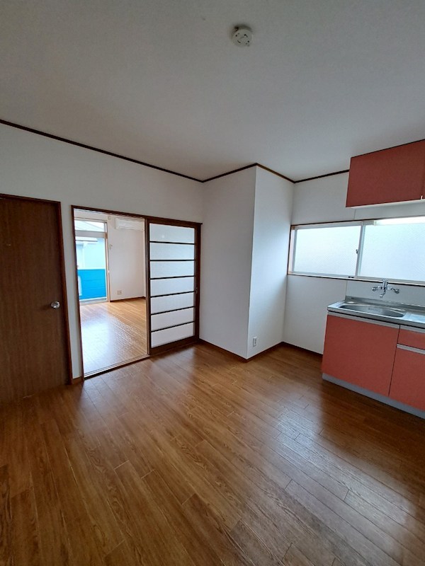 アムール リビング