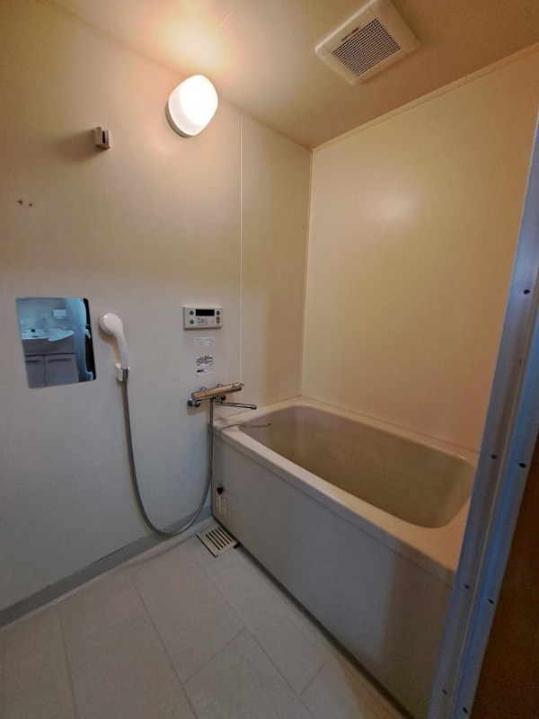 アムール 風呂画像