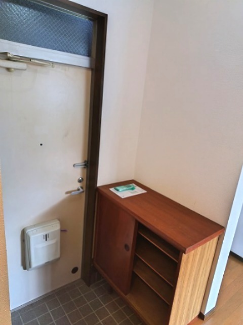 相湘13生沢ハイツ 玄関