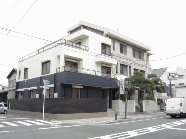 ロオジェ湘南平塚 103号室 外観