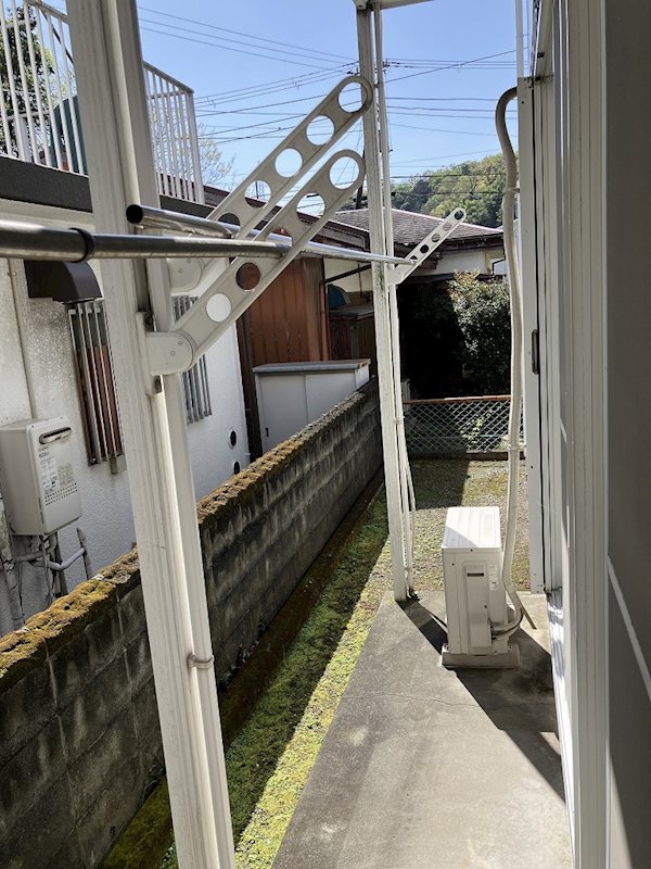 相湘13生沢ハイツ ベランダ