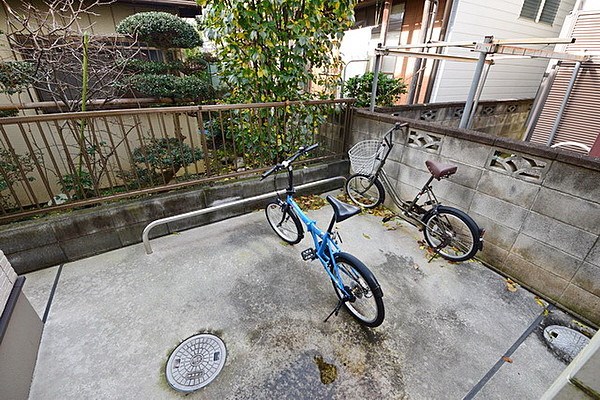 グリュース その他