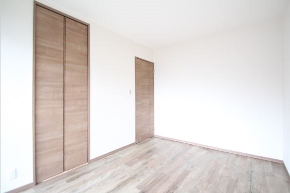 サンハイツICHIKAWA ベッドルーム