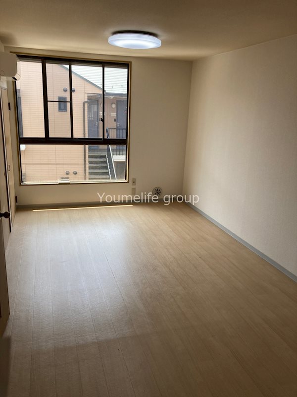 メゾンアイリスF リビング