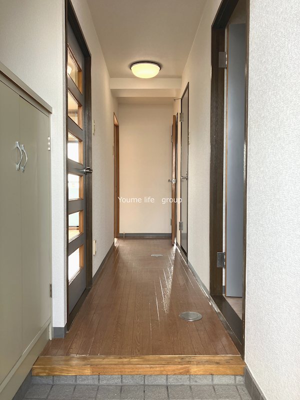 アルマーレ平塚 玄関