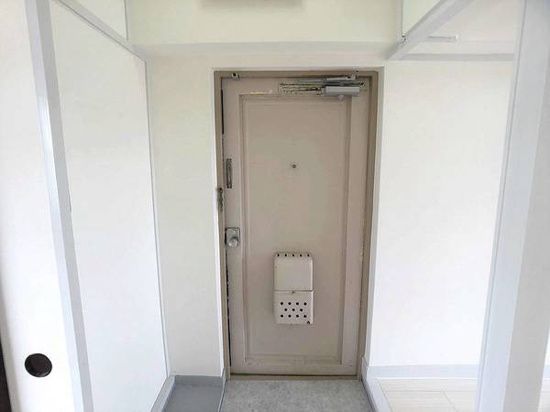 ビレッジハウス戸川２号棟 玄関