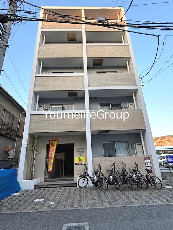 カーサ ラゴーア 302号室 外観