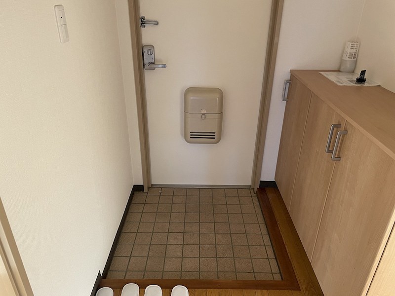フォーレスト城北Ａ棟 玄関