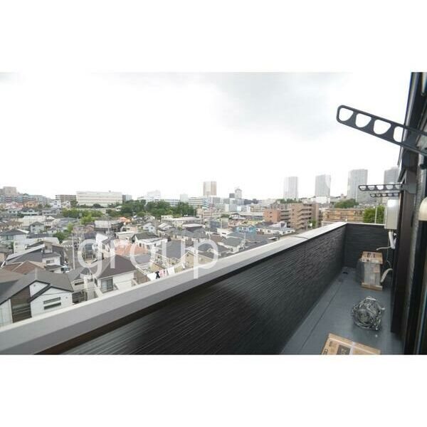 &amp;alpha;(アルファ)　parks　east ベランダ