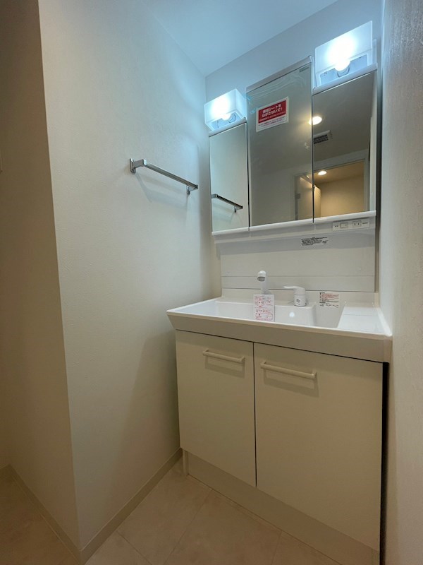 HIGH LANDHONSON その他2