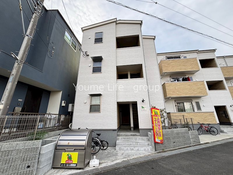 リリィ 302号室 外観