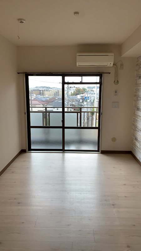 サンヒルズ東戸塚 リビング