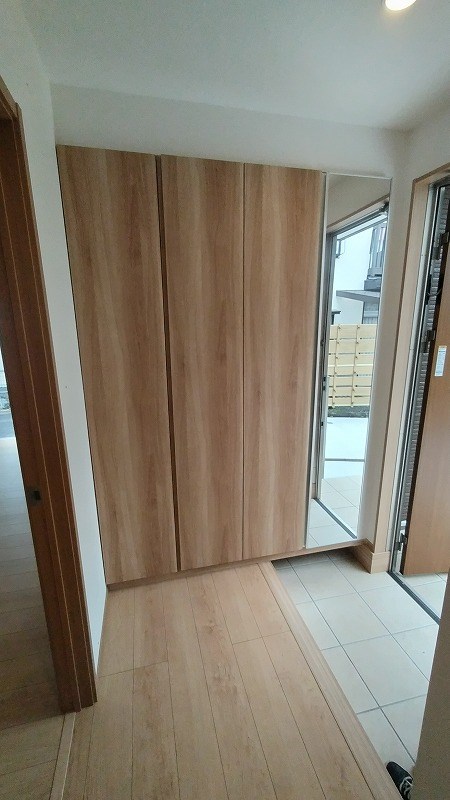 小田原市中村原戸建 玄関