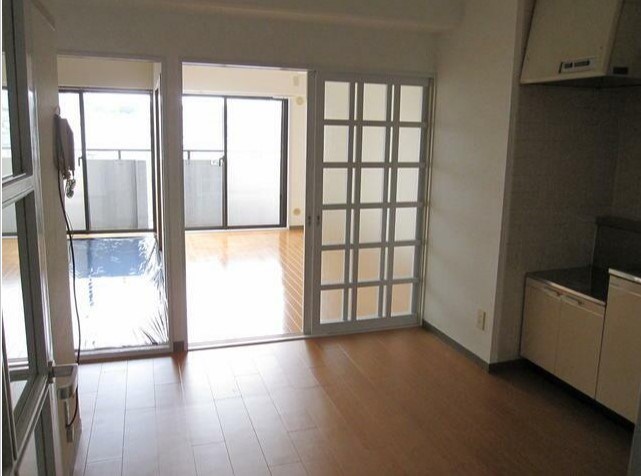 リラ伊勢原 リビング