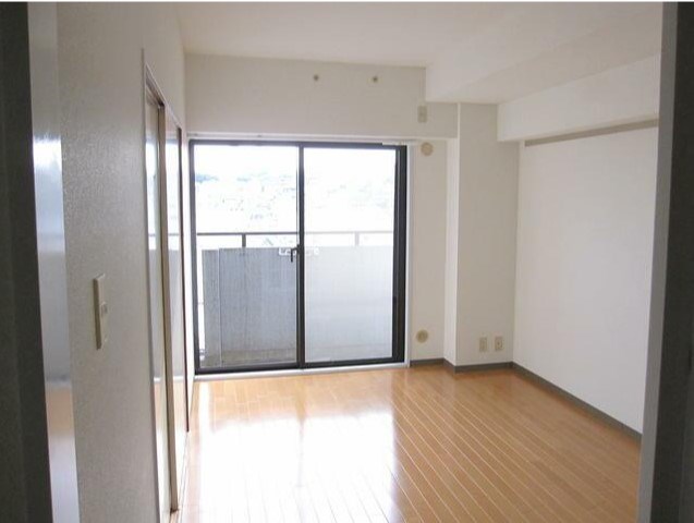 リラ伊勢原 ベッドルーム