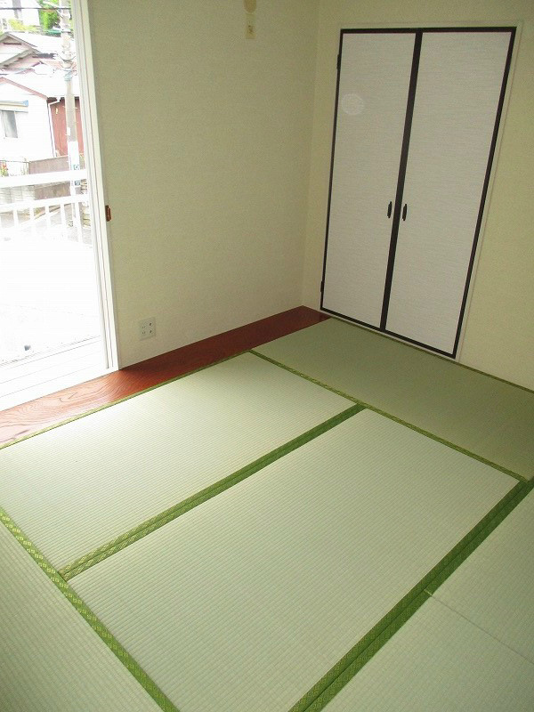 サンベルテ戸塚 ベッドルーム