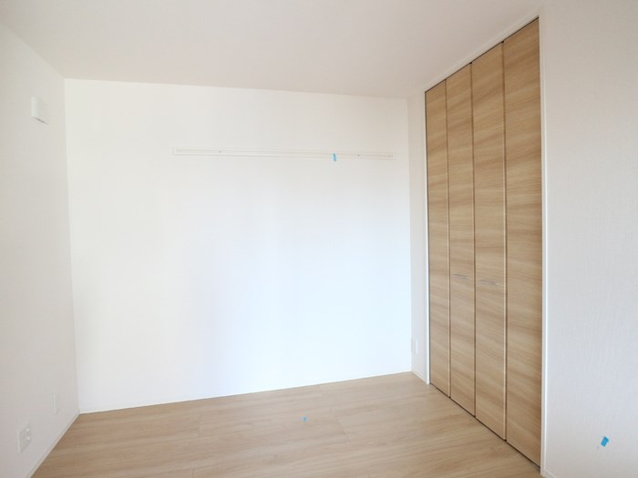 リュミエール ミナミ ベッドルーム