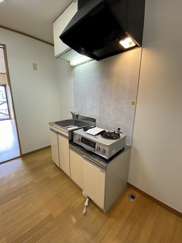 サン・スプリング キッチン