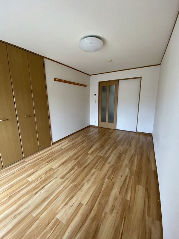 サン・スプリング ベッドルーム