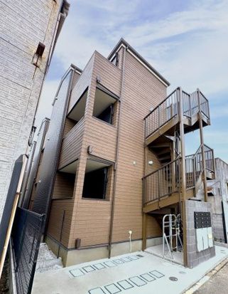 ベイルーム厚木幸町 201号室 外観