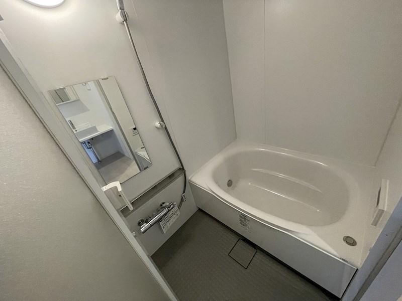 メゾンルートワン  風呂画像