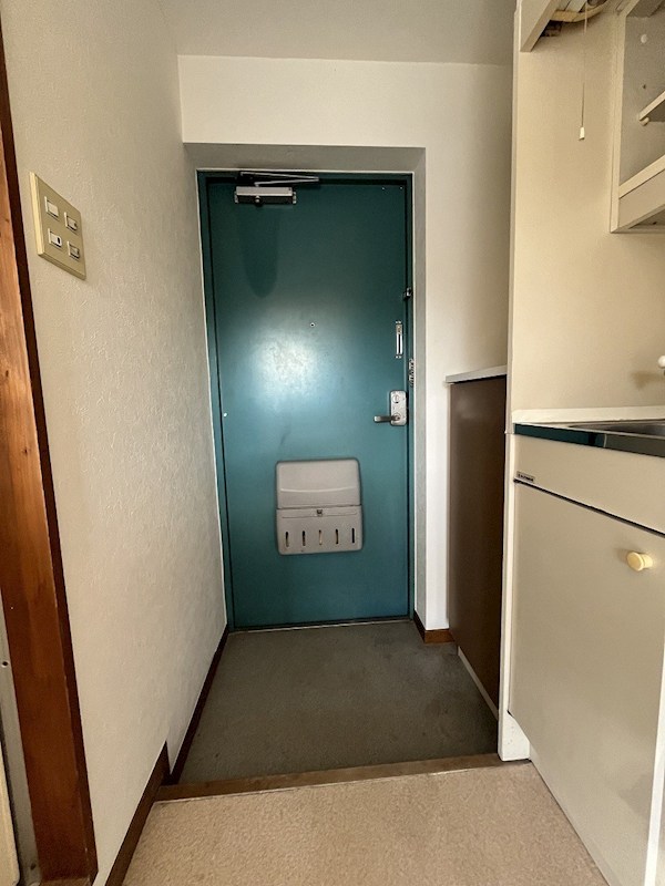 第12明智ビル 玄関