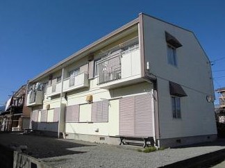 ハピネス曽比 102号室 外観