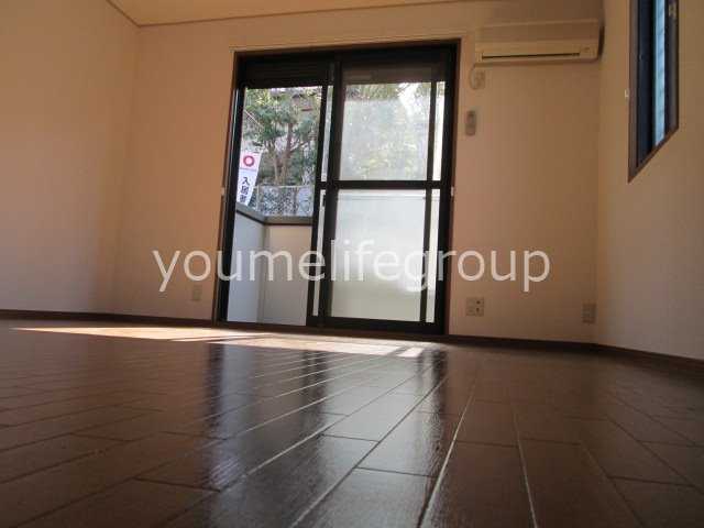 パインヒル鵠沼 リビング