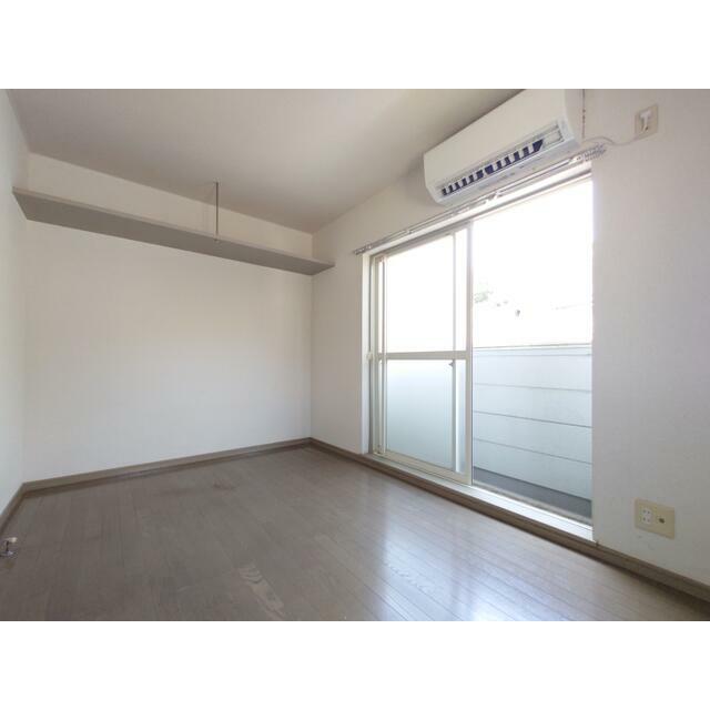 フラット七里 ベッドルーム