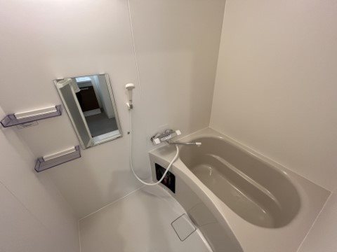 ジーメゾン東成瀬イースト 風呂画像