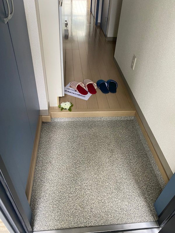 Y&amp;rsquo;sクレスト材木座 玄関