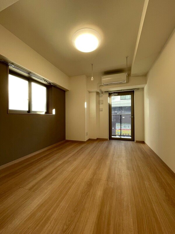 ラグゼナ平塚 リビング