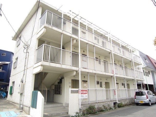 第一アサヒハイツ 302号室 外観