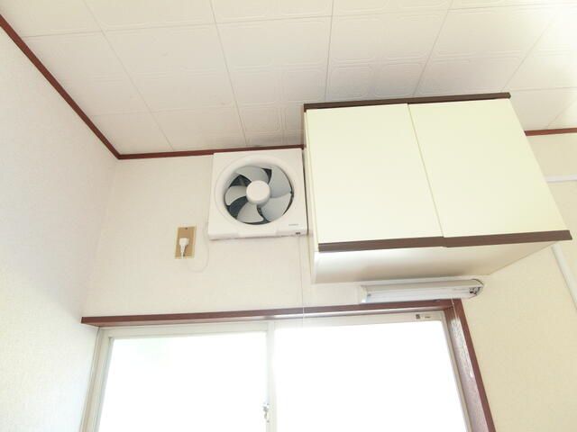 神奈川県座間市座間１丁目 収納