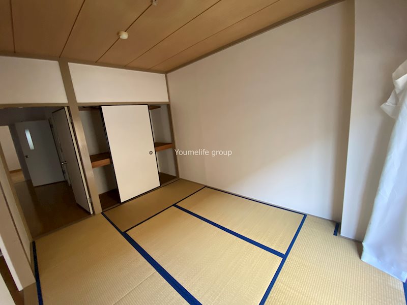アメニティ市川 ベッドルーム