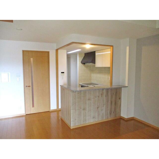 パークアリーナビューウイング（０２１２４３） リビング